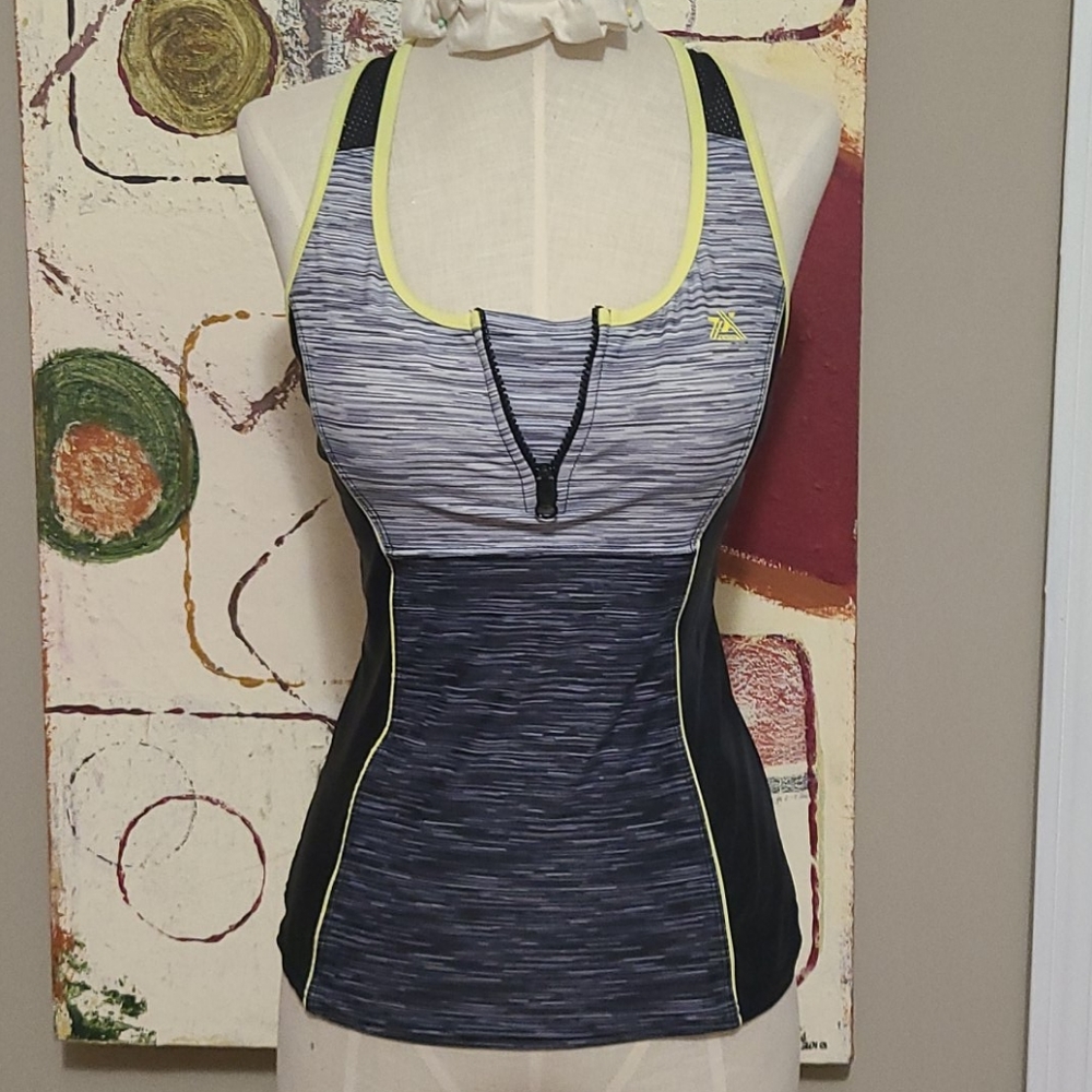 ZeroXposur 7 X swimwear size m